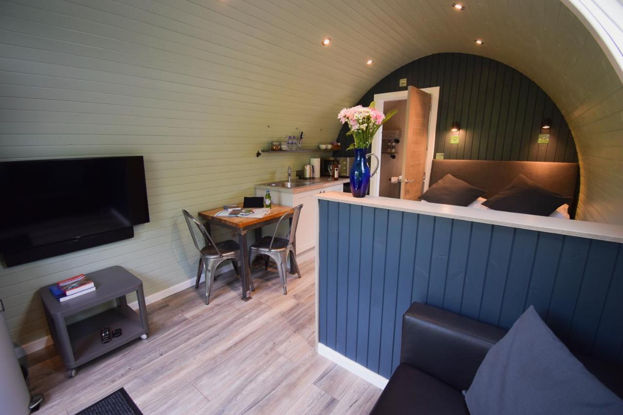 Вилла The Shack & Pods At Inchree Corran  Экстерьер фото