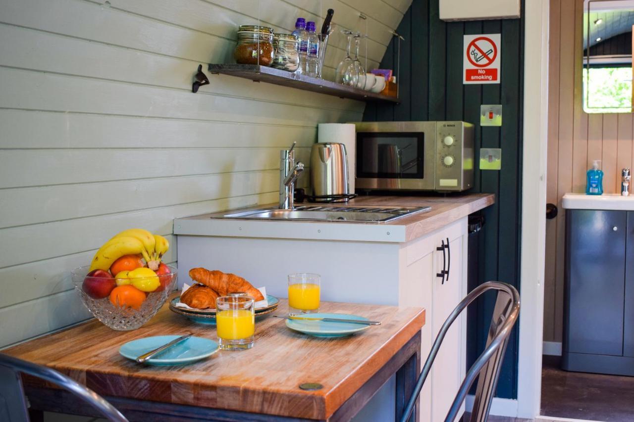 Вилла The Shack & Pods At Inchree Corran  Экстерьер фото